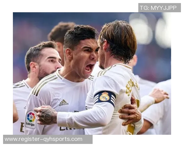 南京足球队团队协作与欧冠球队对比分析探讨